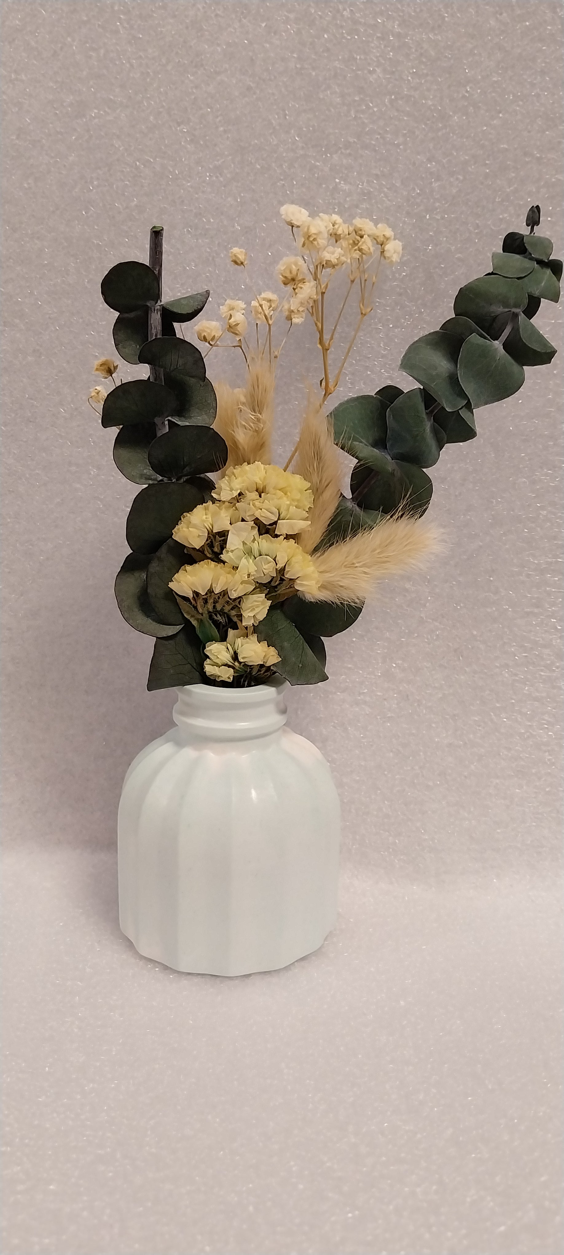 Keramik Vase geriffelt mint weiß Einzelstück handgefertigt Trockenblumen Vase Wohnaccessoire Deko