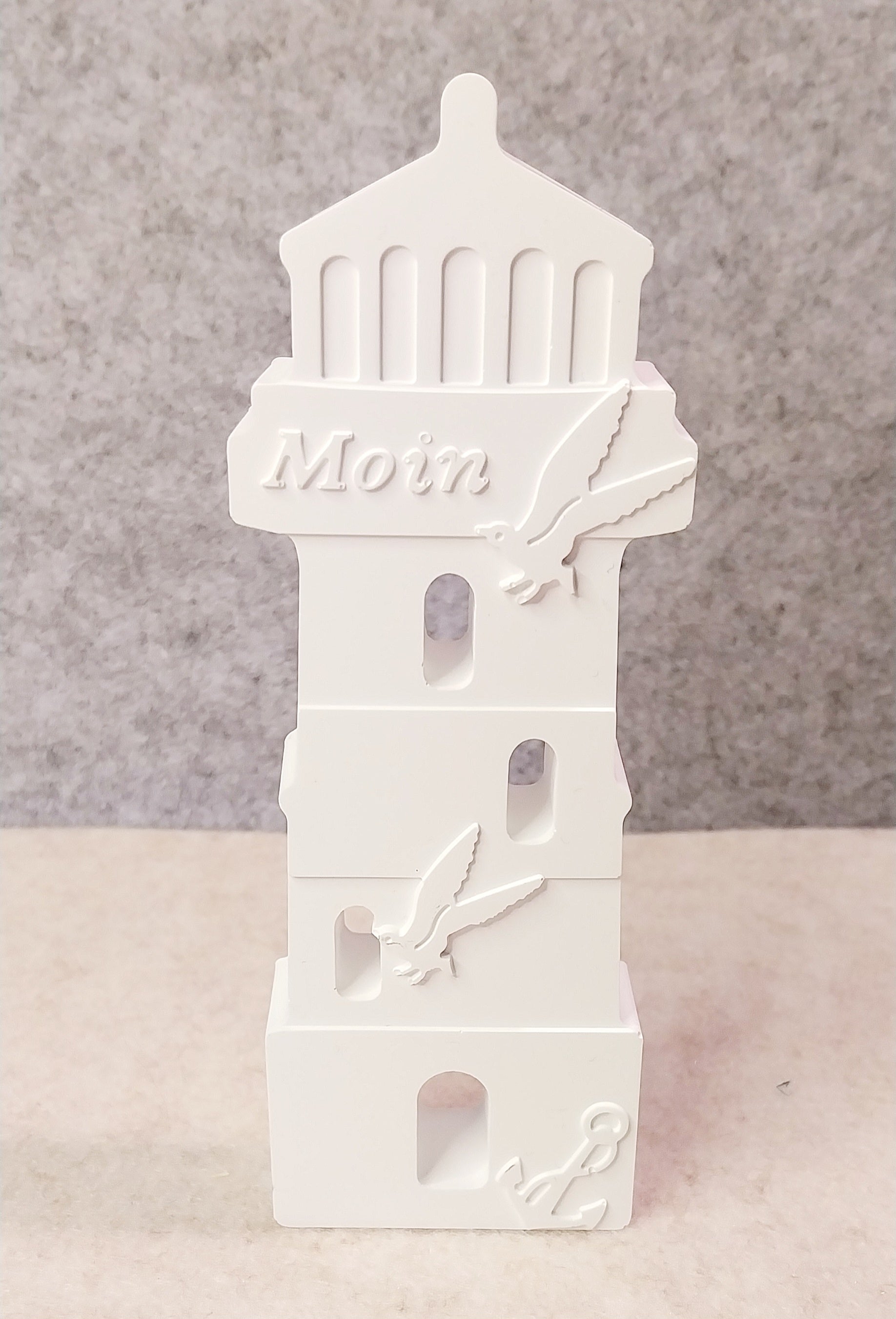 Leuchtturm Keramik Deko Moin Möwe handgefertigt maritime Dekoration weiß Farbwunsch Küstenstil Geschenkidee