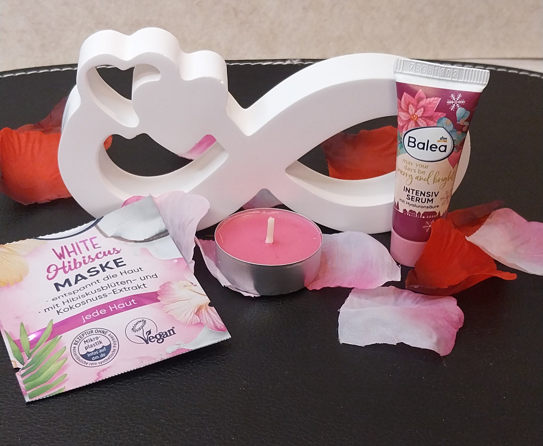 Unendlichkeitszeichen Keramik Deko handgefertigt weiß Farbwunsch Liebe Symbol Wohnaccessoire Geschenkidee