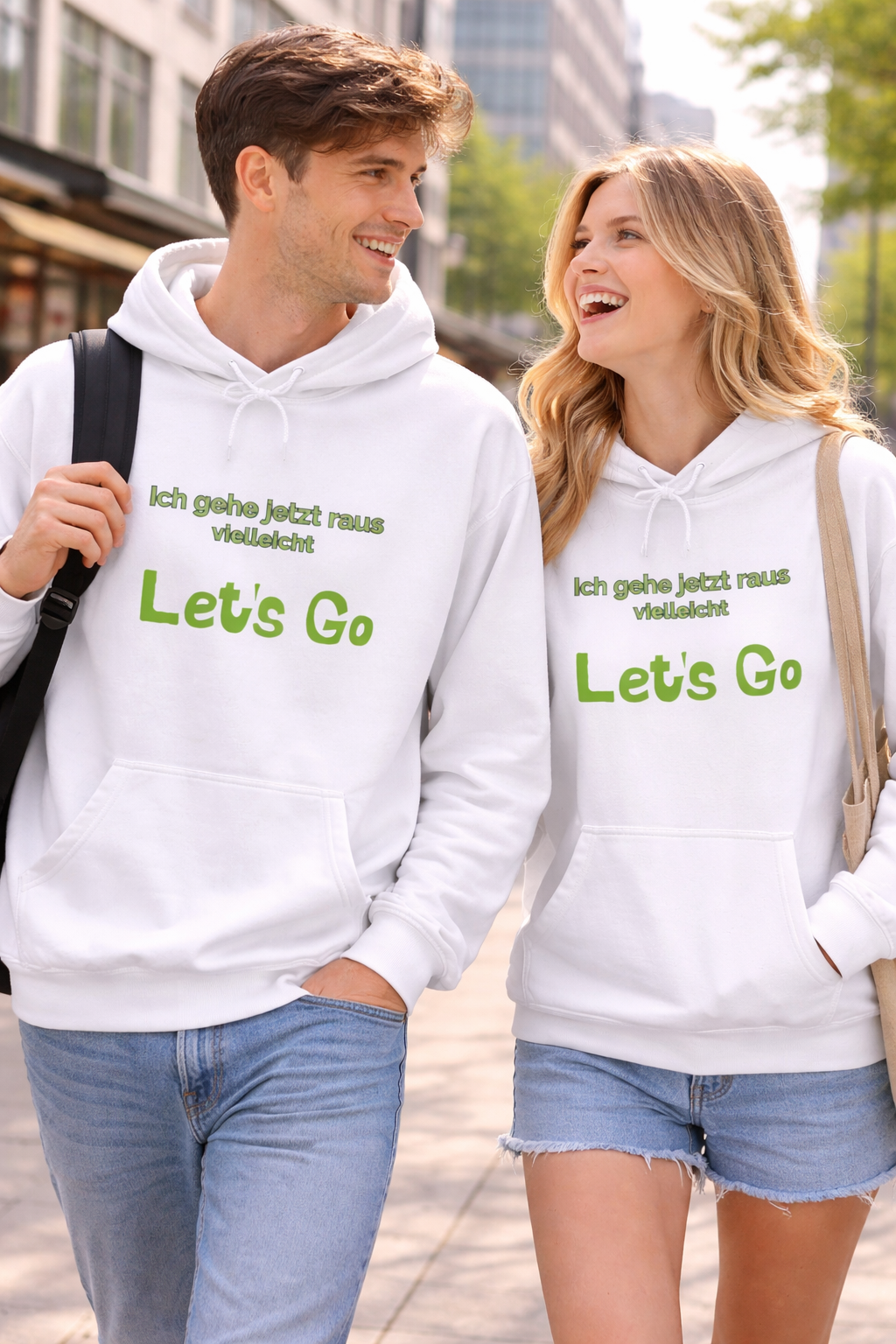 Weißer oder dunkelgrauer Unisex Hoodie mit dem humorvollen Spruch „Ich gehe jetzt raus ... vielleicht“ als lustige Geschenkidee für Introvertierte und Couch-Liebhaber.
