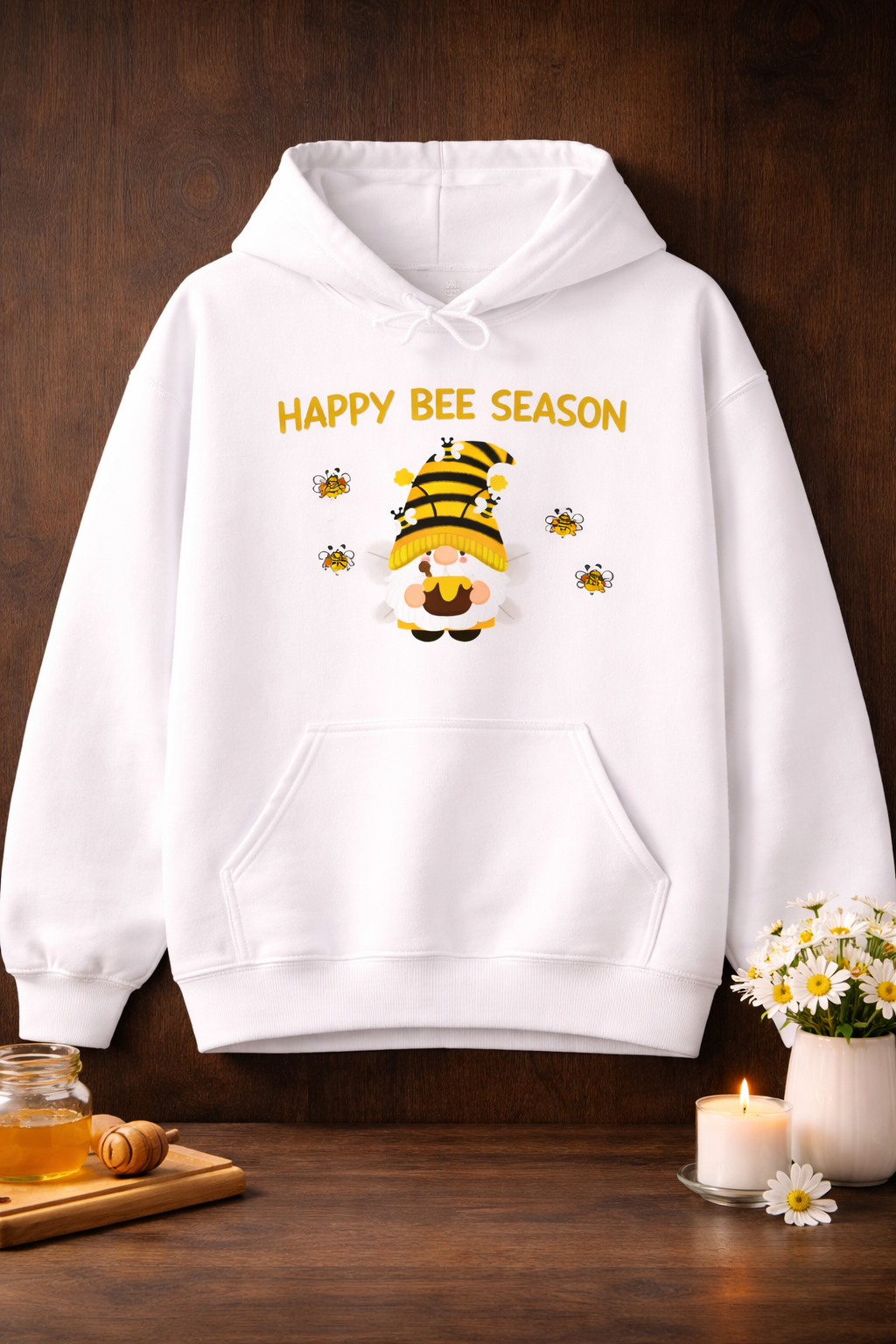 Happy Bee Season Hoodie – Süßer Frühlings Hoodie mit Bienen – Hoodie mit Wichtel Design