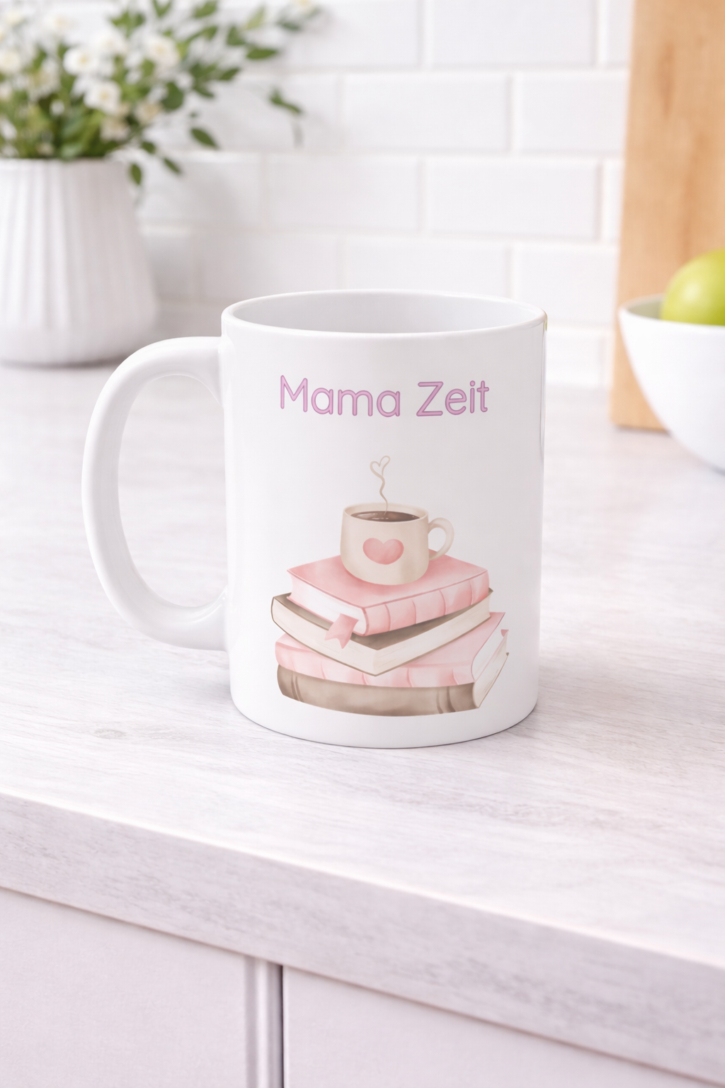 Mama Tasse „Mama Zeit“ – Liebevolle Keramiktasse mit Bücher Motiv – Geschenkidee für Mütter – 330 ml