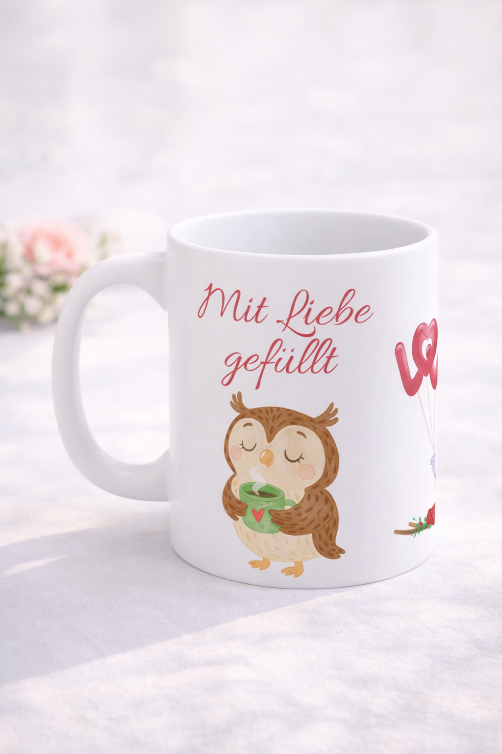 Tasse „Mit Liebe gefüllt“ – Geschenk Tasse – 330 ml Kaffeebecher