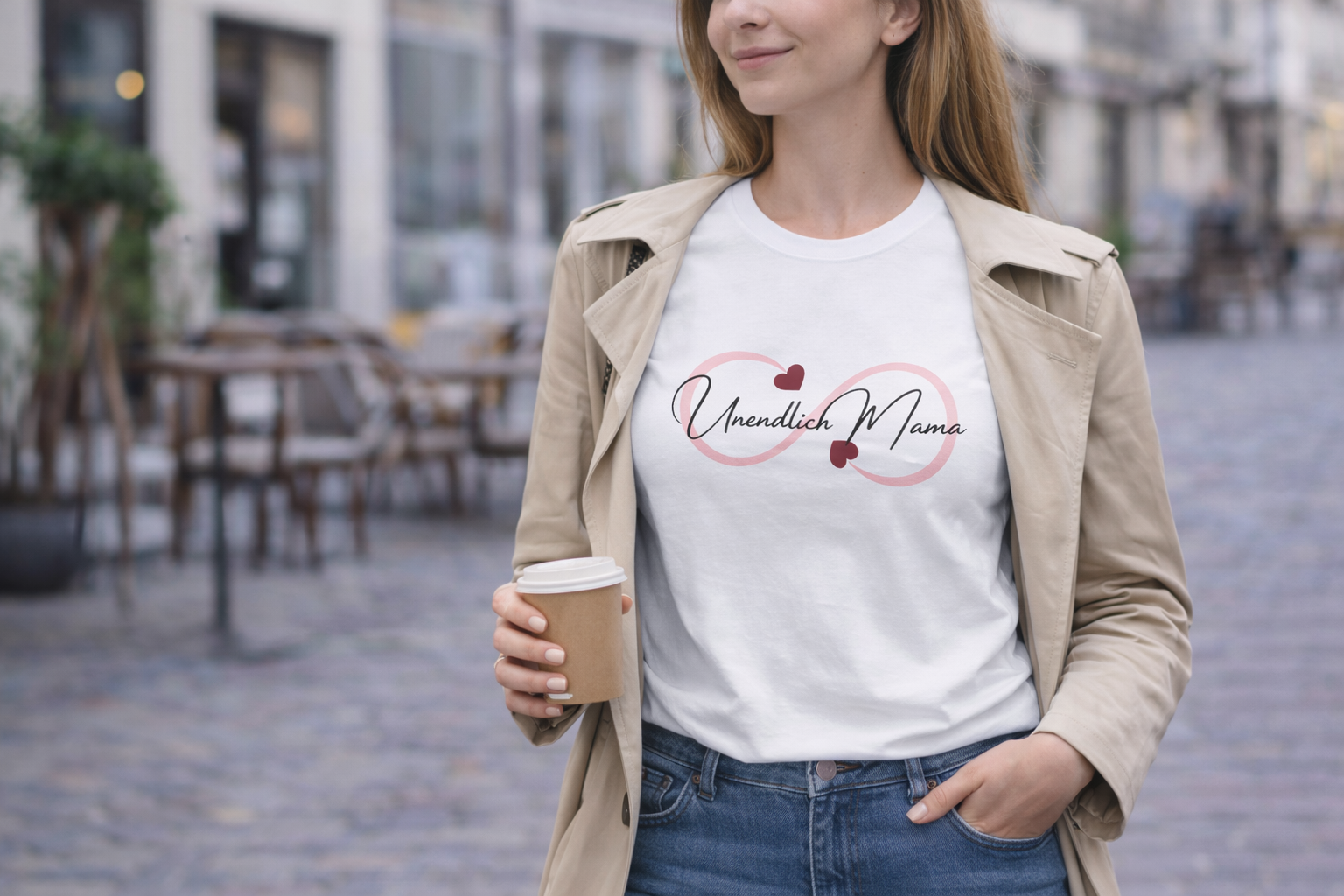Unendlich Mama T-Shirt – Geschenk für Mama – Liebevolles Muttertag Shirt – Mama Geschenk Idee