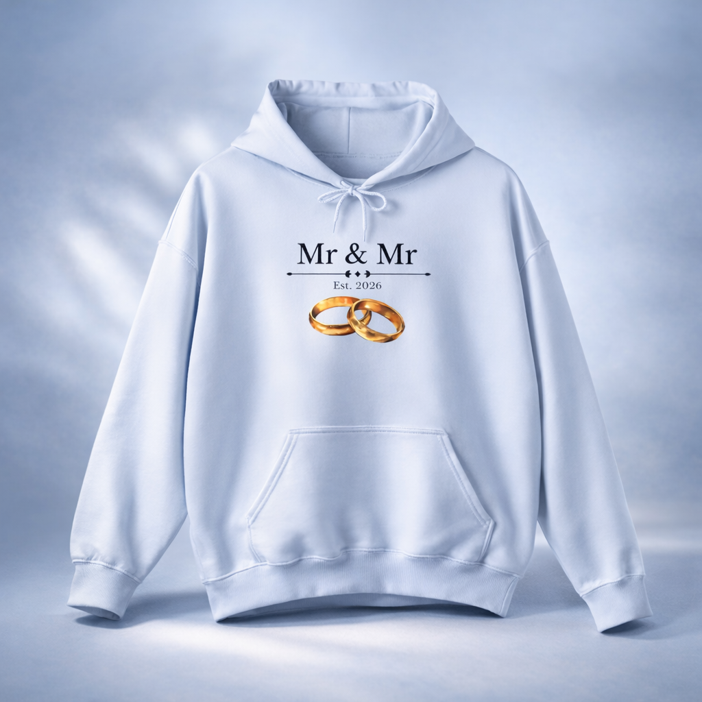 Hoodie „Mr & Mr Est. 2026“ – Hochzeit Hoodie für Paare – Partnerlook – Weiß & Hellblau